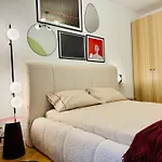Joy Vivalia V8-8 With Massage Chair טימישוארה