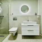 Joy Vivalia V8-8 With Massage Chair דירה טימישוארה