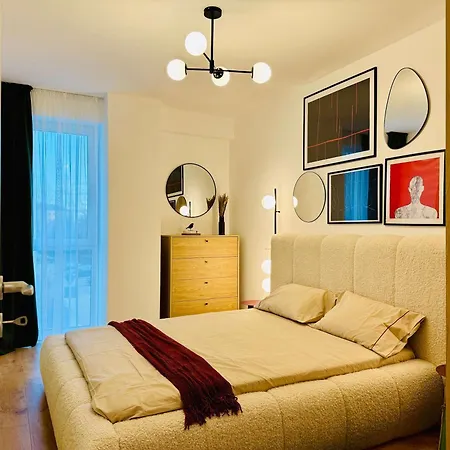 Joy Vivalia V8-8 With Massage Chair *