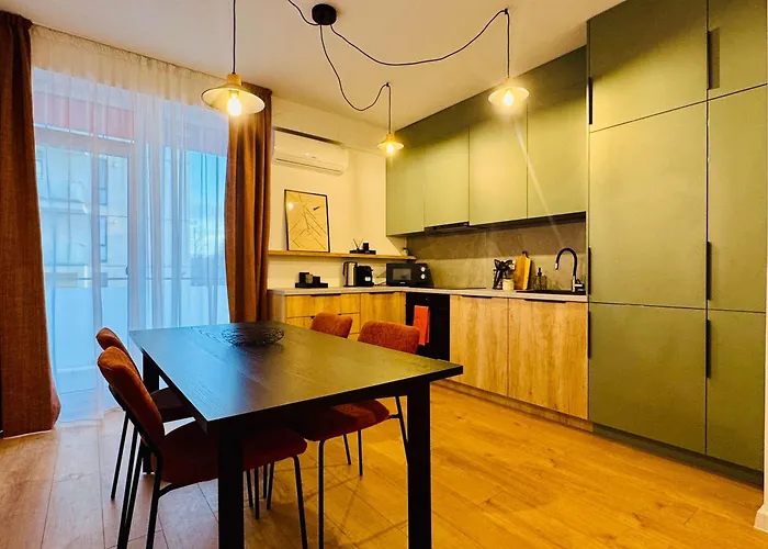 Joy Vivalia V8-8 With Massage Chair *