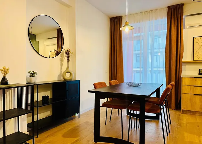 Joy Vivalia V8-8 With Massage Chair