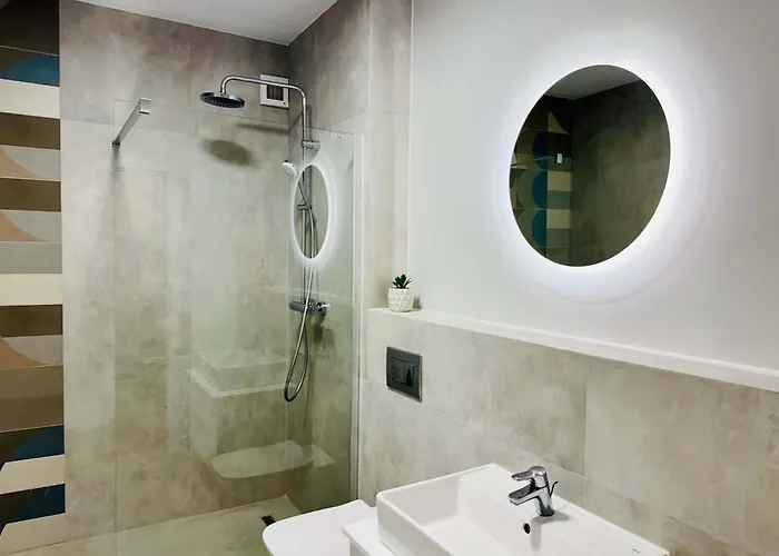 Joy Vivalia V8-8 With Massage Chair Timişoara